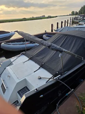 Polyester Sloep Maxima 630 tender Foto 7