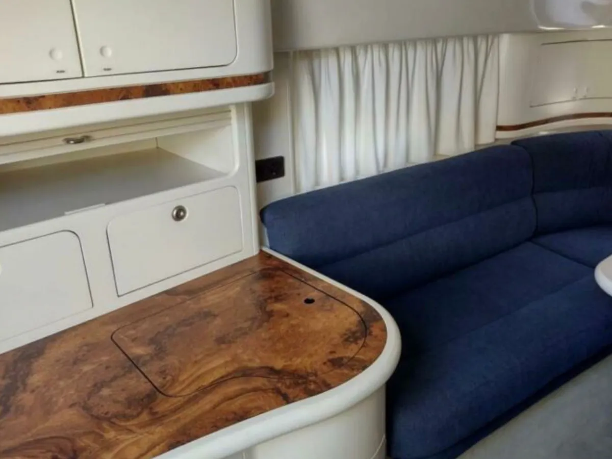 Polyester Speedboat Cranchi 31