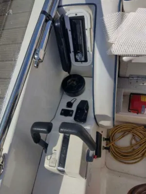 Polyester Speedboat Cranchi 31 Photo 7