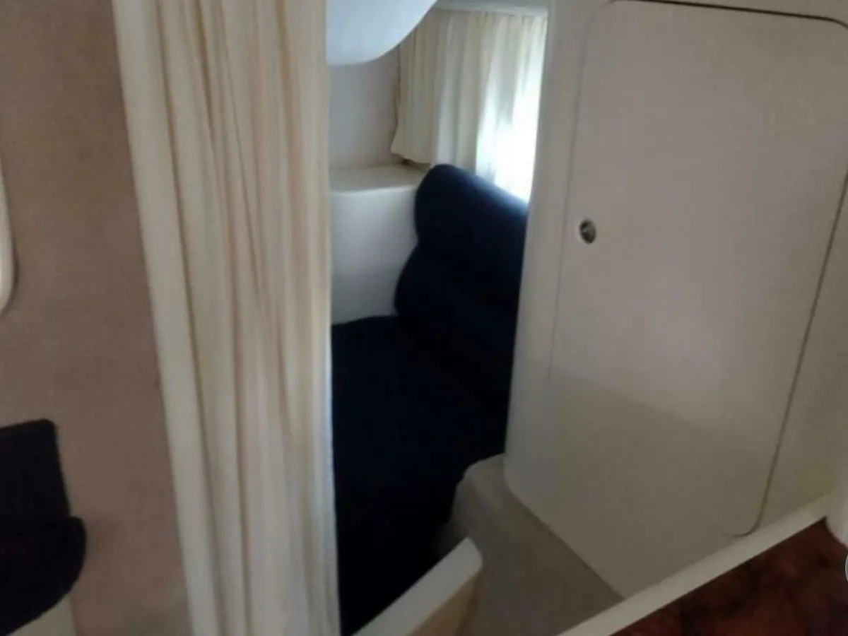 Polyester Speedboat Cranchi 31