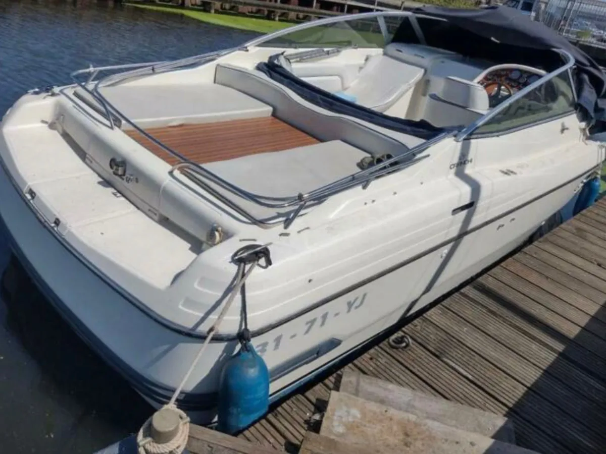 Polyester Speedboat Cranchi 31
