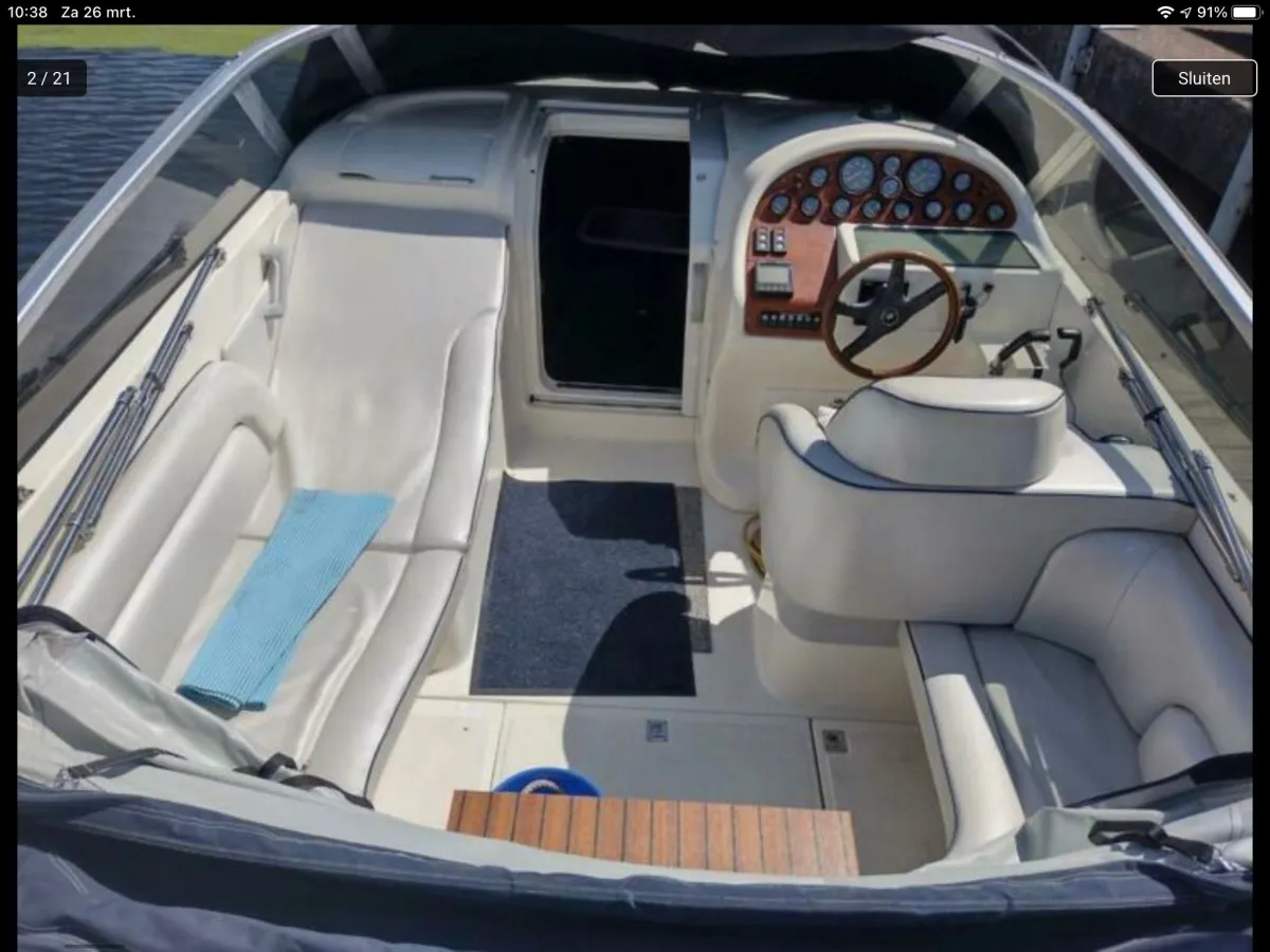 Polyester Speedboat Cranchi 31