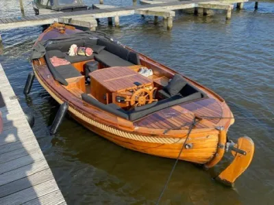 Wood Sloop Noorse Spitsgatter 700 Photo 1