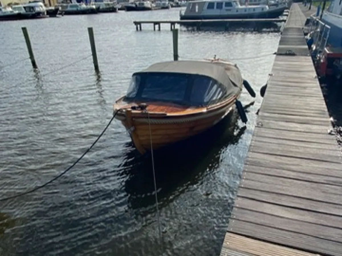 Wood Sloop Noorse Spitsgatter 700