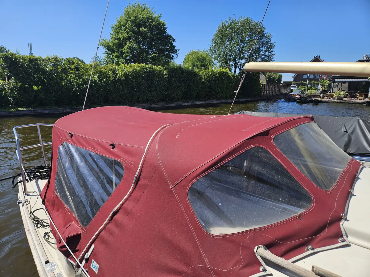 Polyester Sailboat Fellowship 27