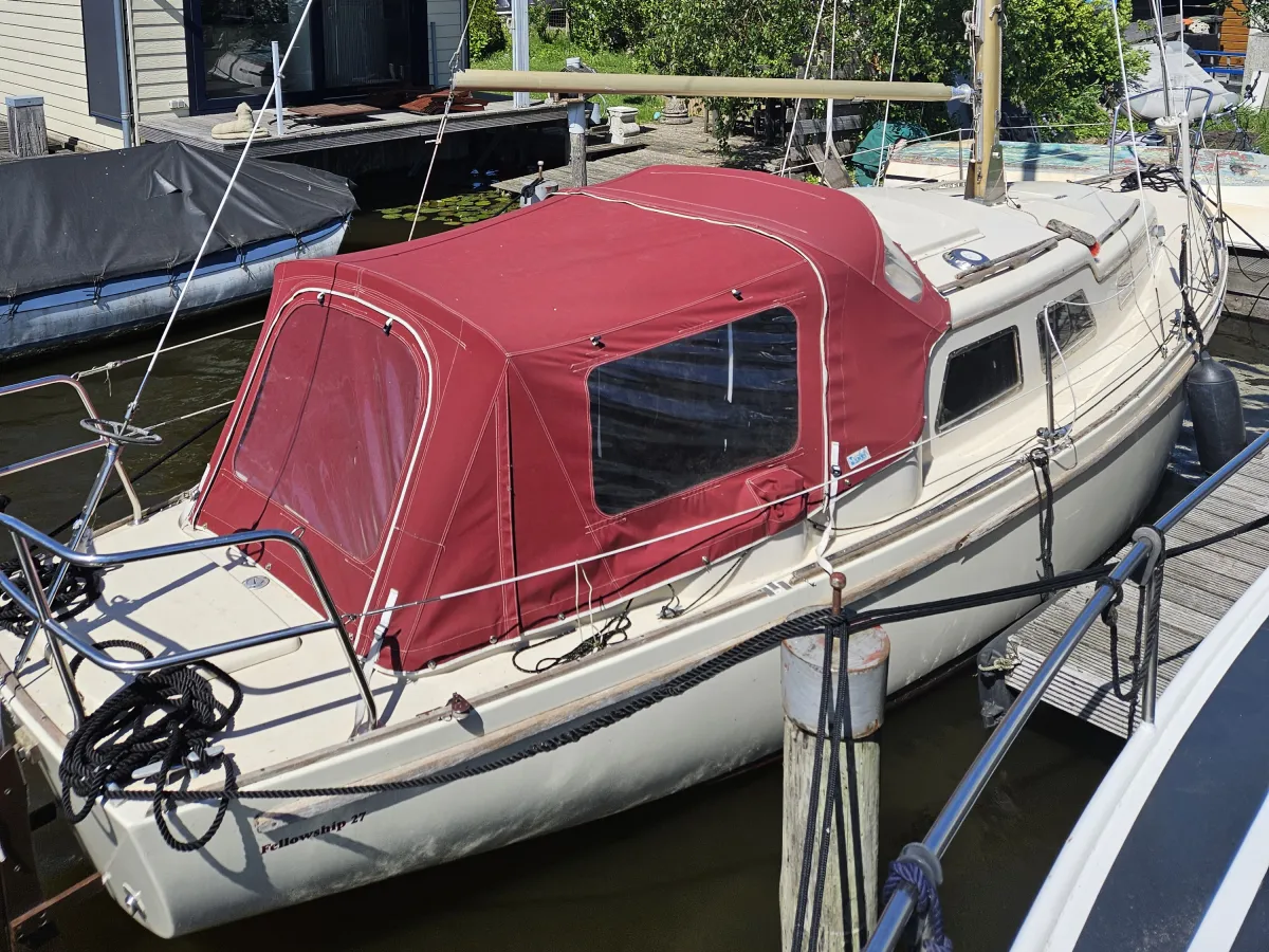 Polyester Sailboat Fellowship 27