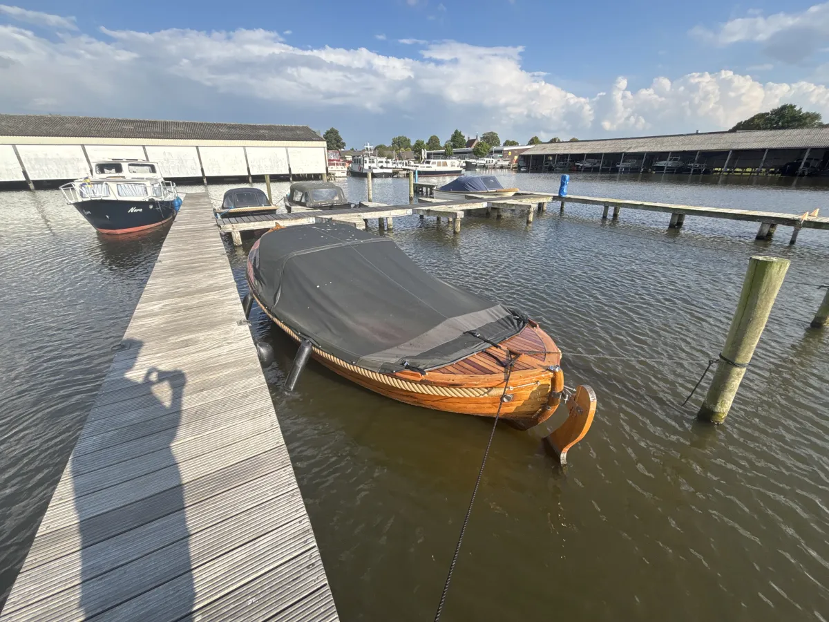 Wood Sloop Noorse Spitsgatter 700