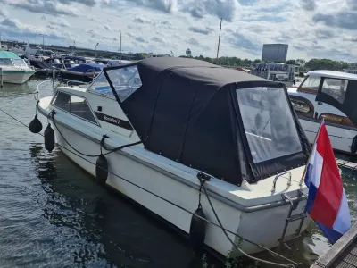 Polyester Motorboat Polaris 770 Photo 2