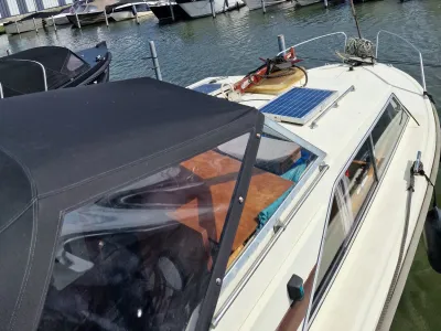 Polyester Motorboat Polaris 770 Photo 3