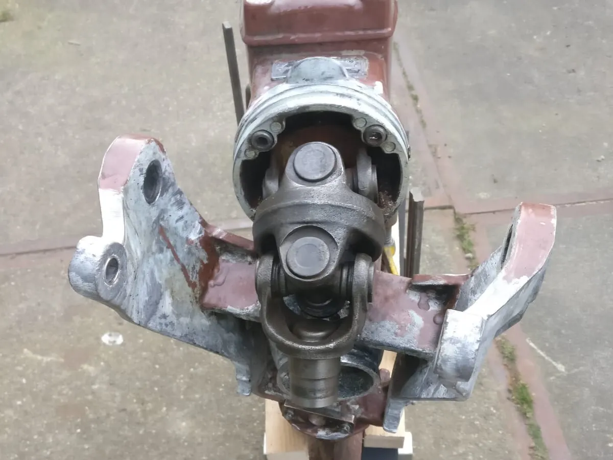 Polyester Motorboot Coronet 27 Seafarer