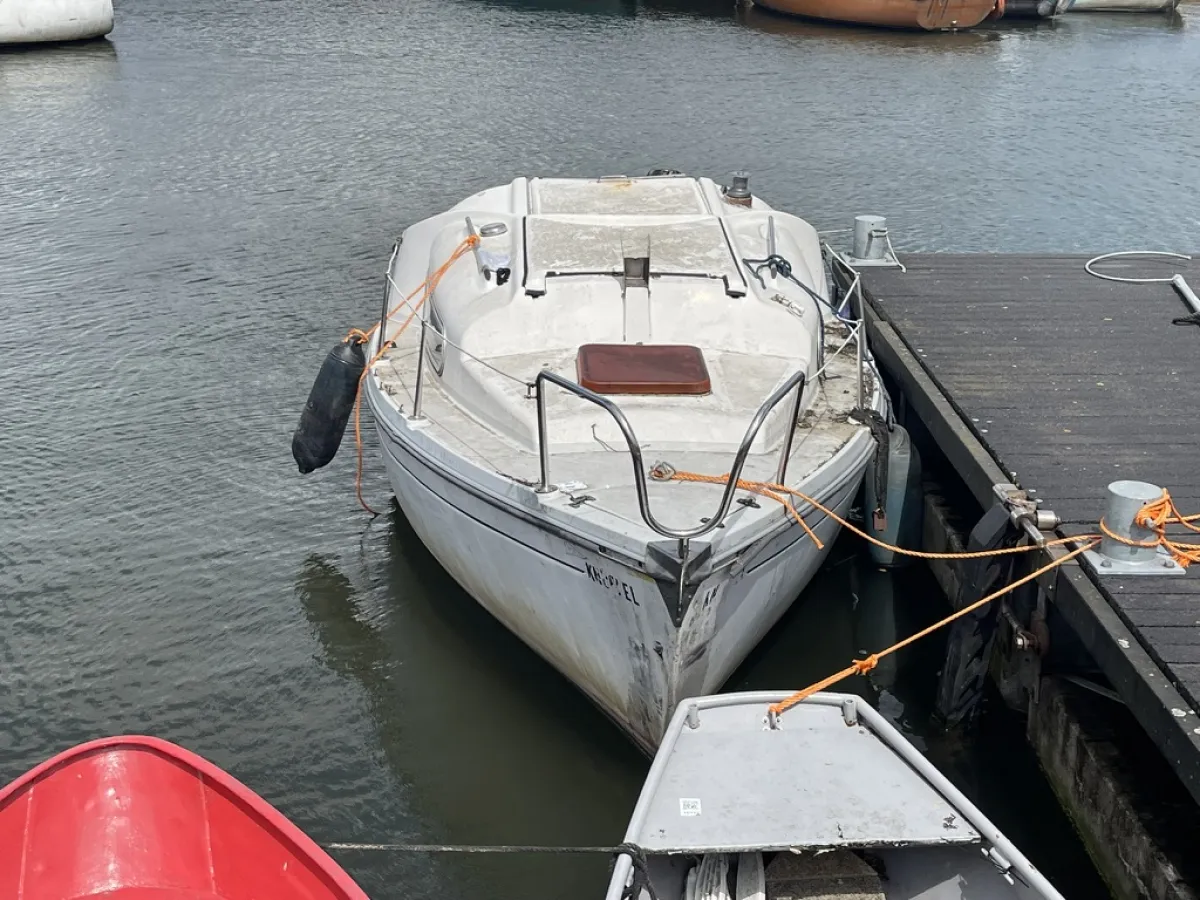 Polyester Budgetboat Cabin boat 600