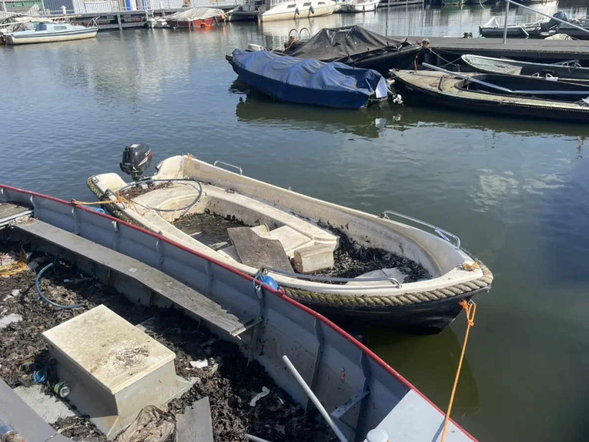 Polyester Budgetboat sloep 450