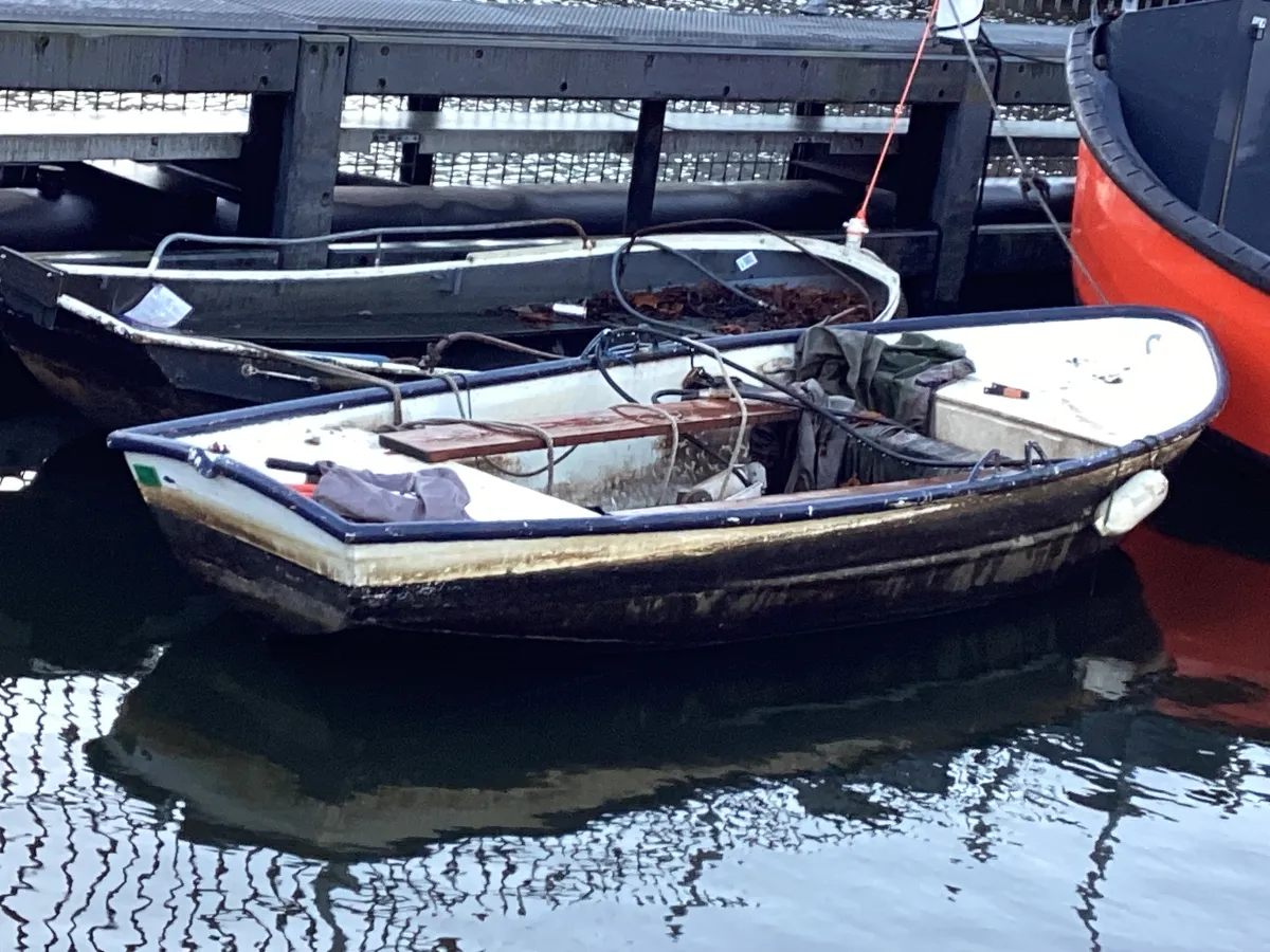 Steel Budgetboat Vlet 500