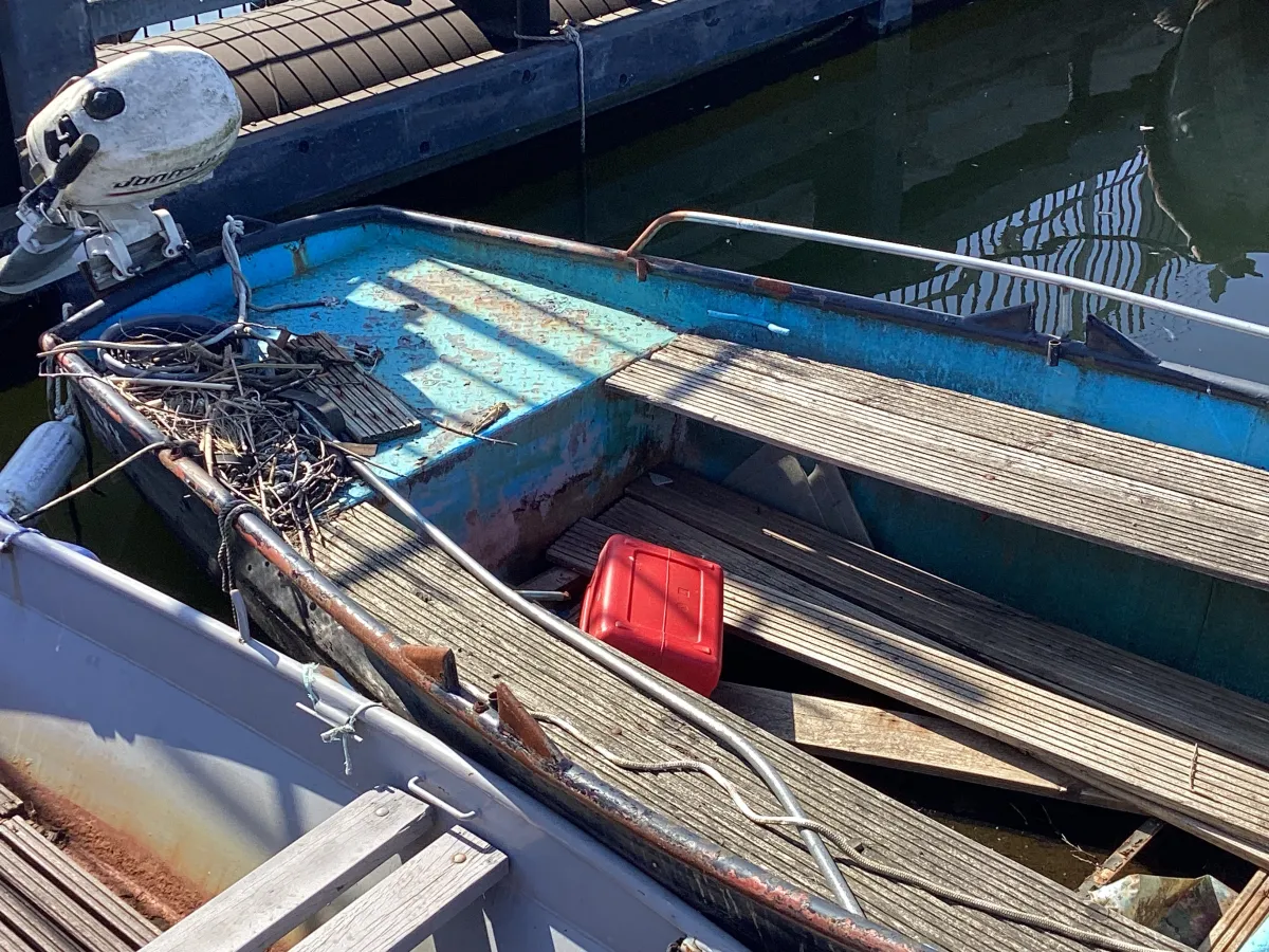 Steel Budgetboat Vlet 450