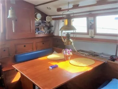 Polyester Sailboat Holman & Pye Bowman 36 Photo 6