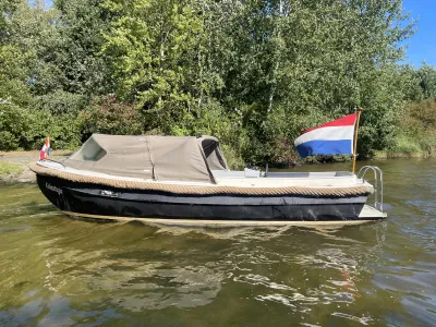 Staal Sloep Sloep 650 Foto 1