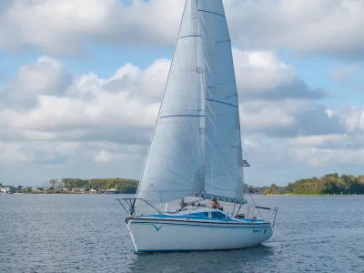 Polyester Sailboat Jantar 21 Photo 1