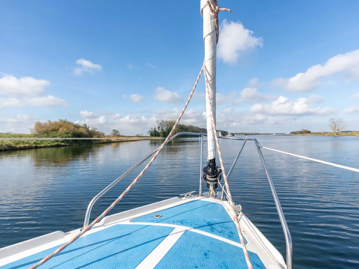 Polyester Sailboat Jantar 21
