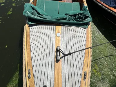 Wood Sloop Plashoevevlet 720 Photo 4