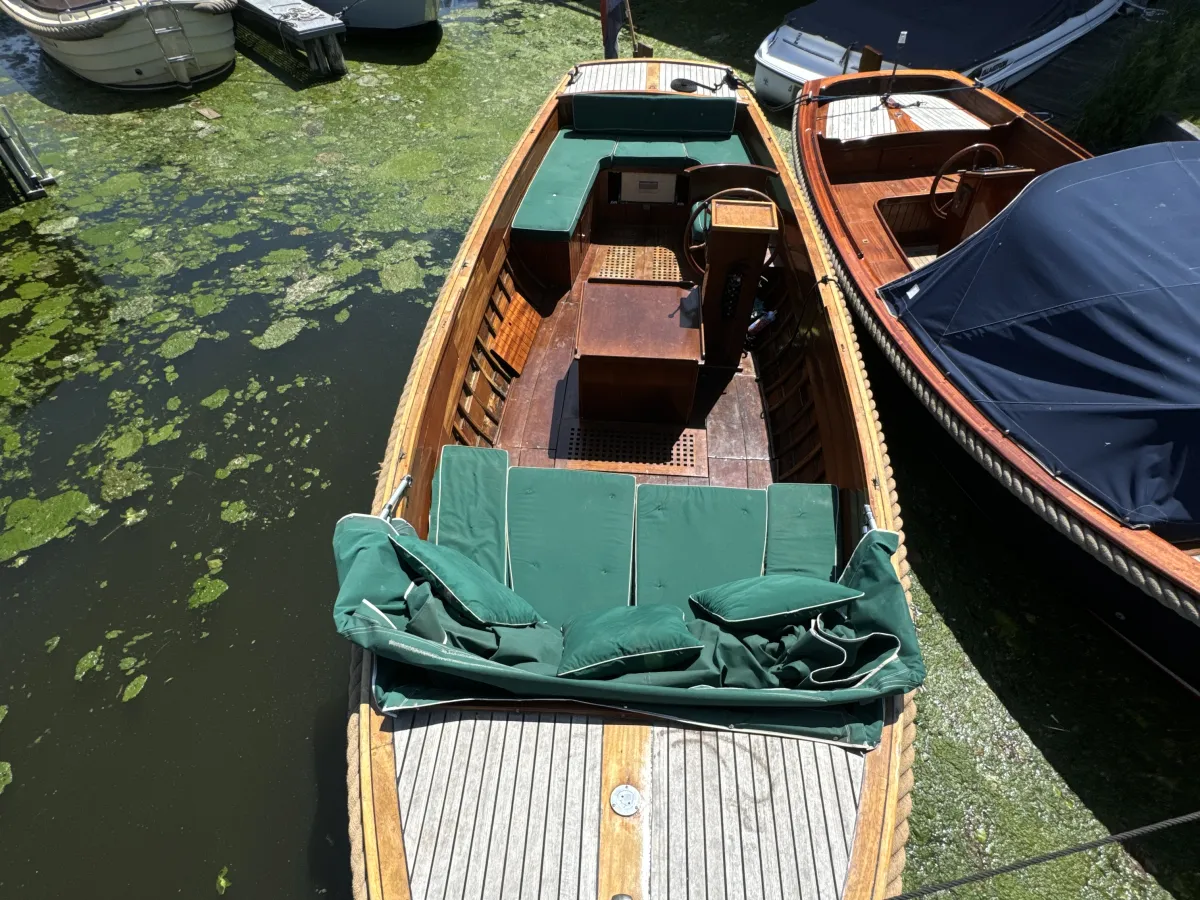 Wood Sloop Plashoevevlet 720