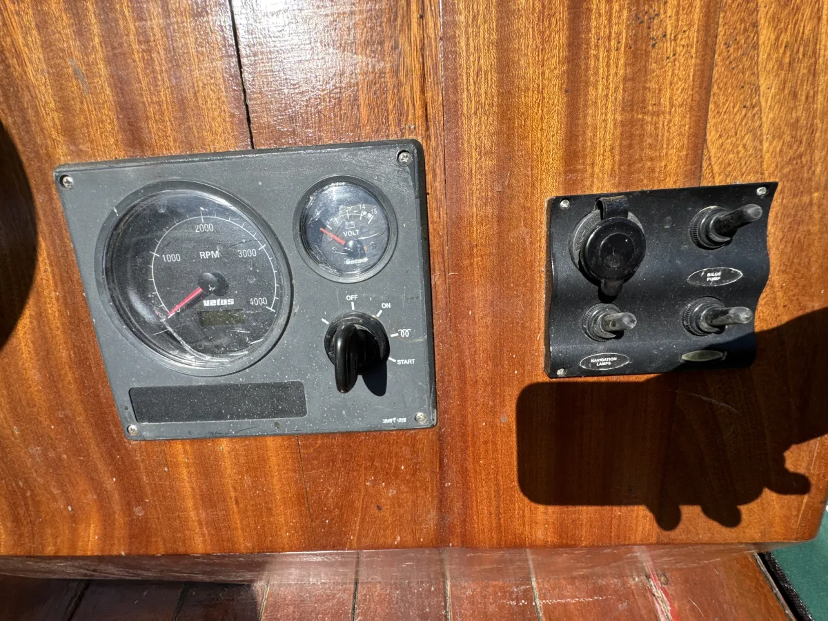 Wood Sloop Plashoevevlet 720