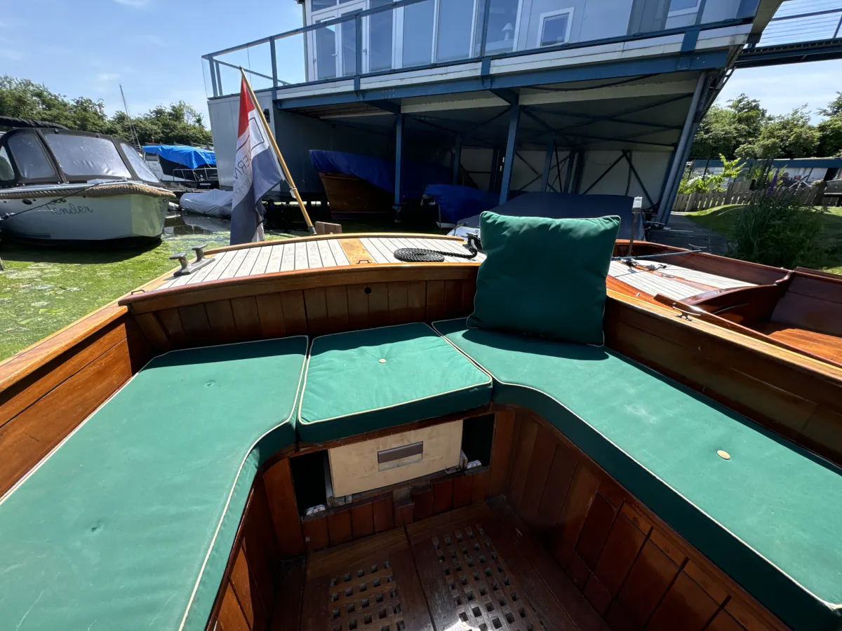 Wood Sloop Plashoevevlet 720