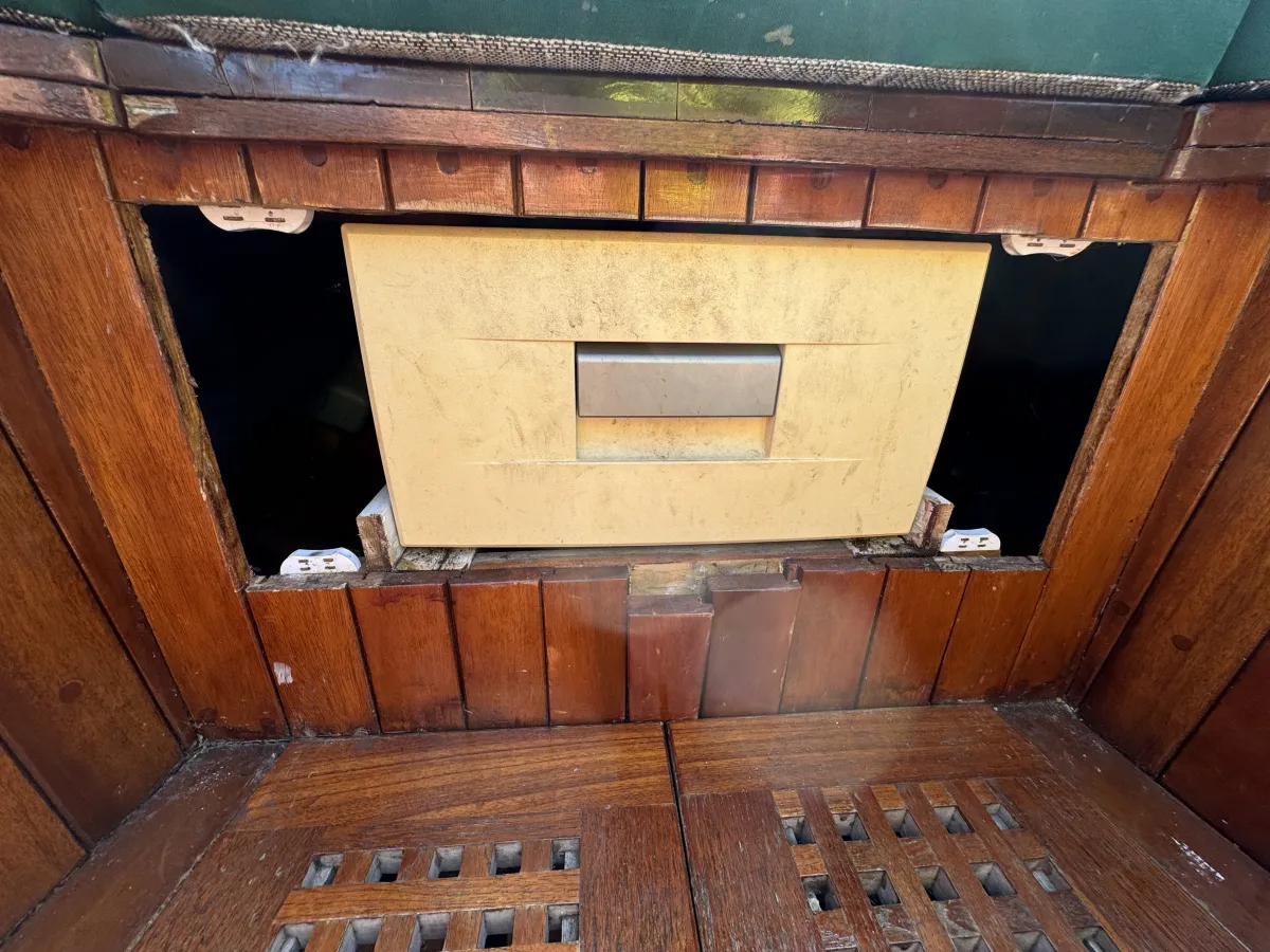 Wood Sloop Plashoevevlet 720