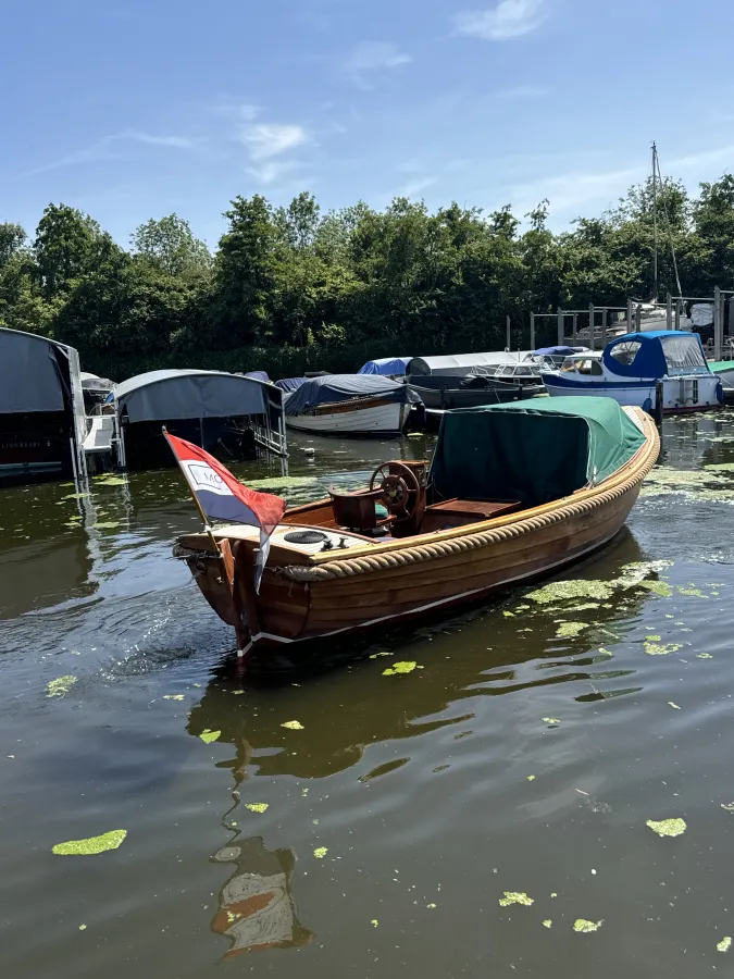 Wood Sloop Plashoevevlet 720