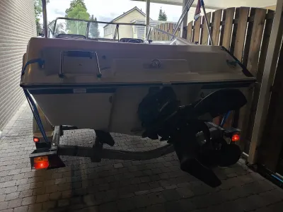 Polyester Speedboat Regal 176SC Photo 10