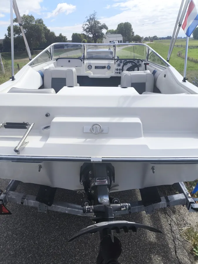 Polyester Speedboat Regal 176SC