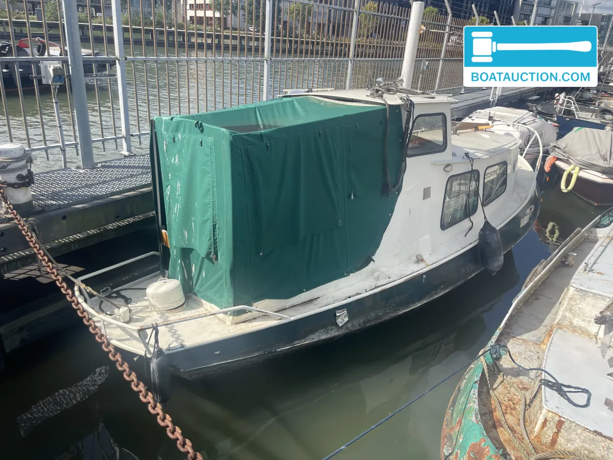 Thumbnail - Motorboat 600