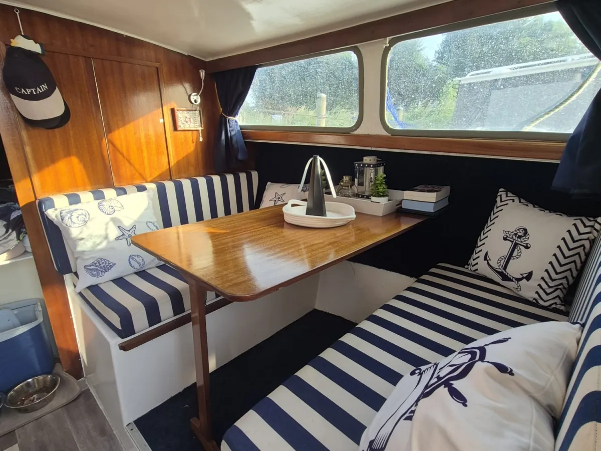 Polyester Motorboat Waterland 850 OK