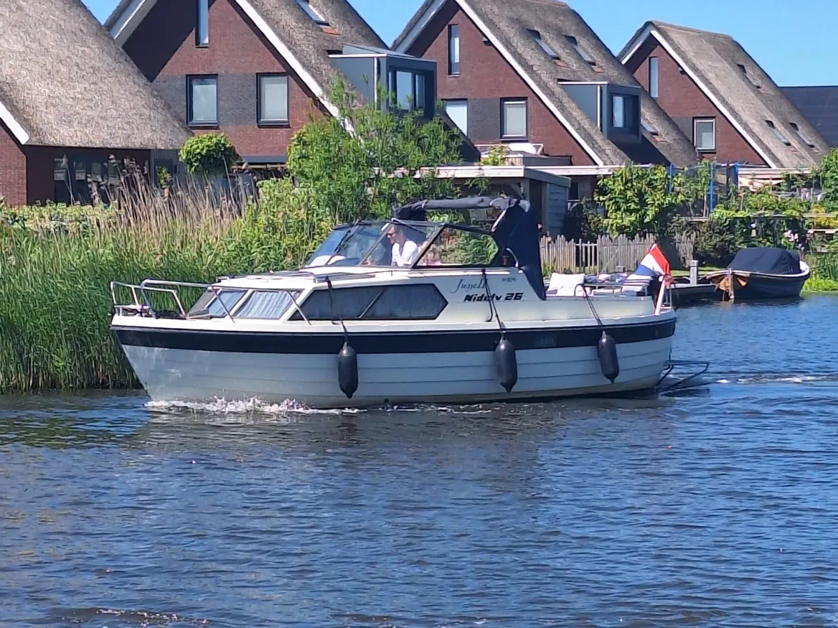 Polyester Motorboat Nidelv 26AC