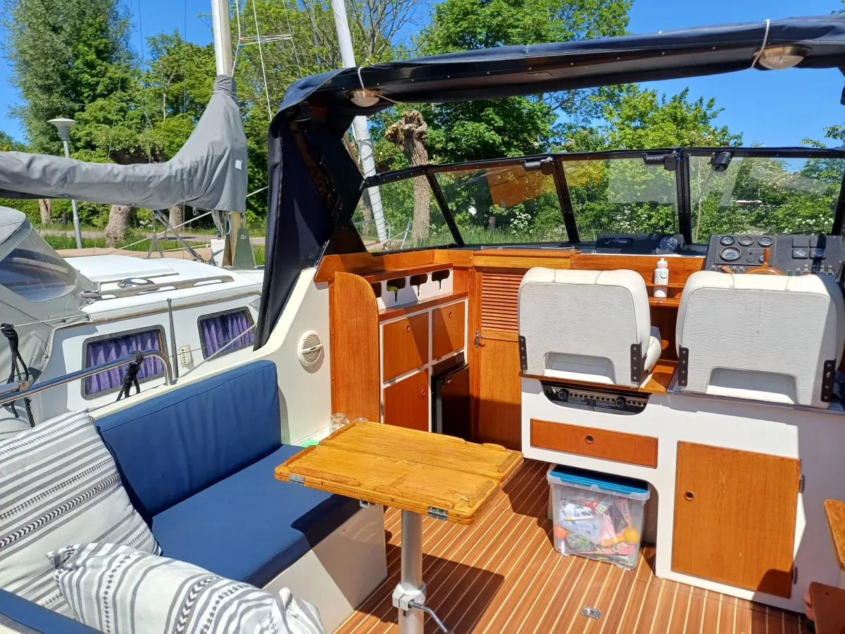 Polyester Motorboat Nidelv 26AC