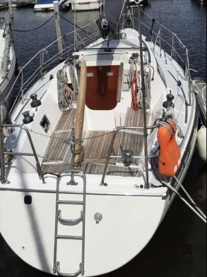 Polyester Sailboat Comet 910 Photo 2
