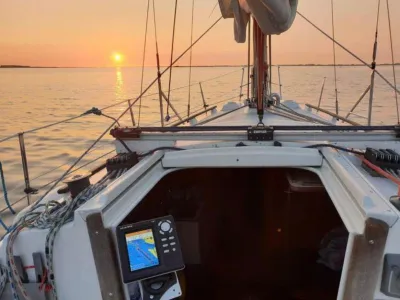 Polyester Sailboat Comet 910 Photo 3