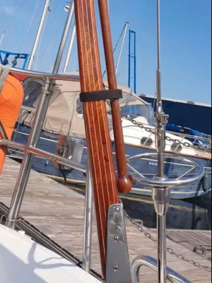 Polyester Sailboat Comet 910 Photo 4