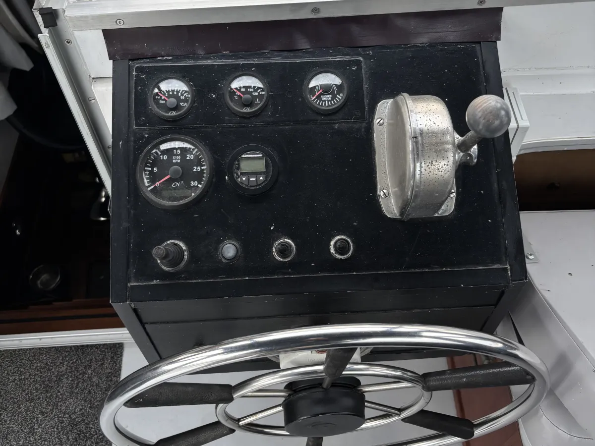 Staal Motorboot Helena Kruiser 1070