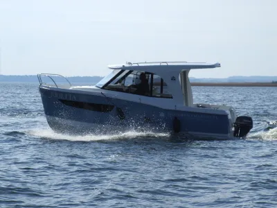 Polyester Motorboat Janmor 700 Photo 1