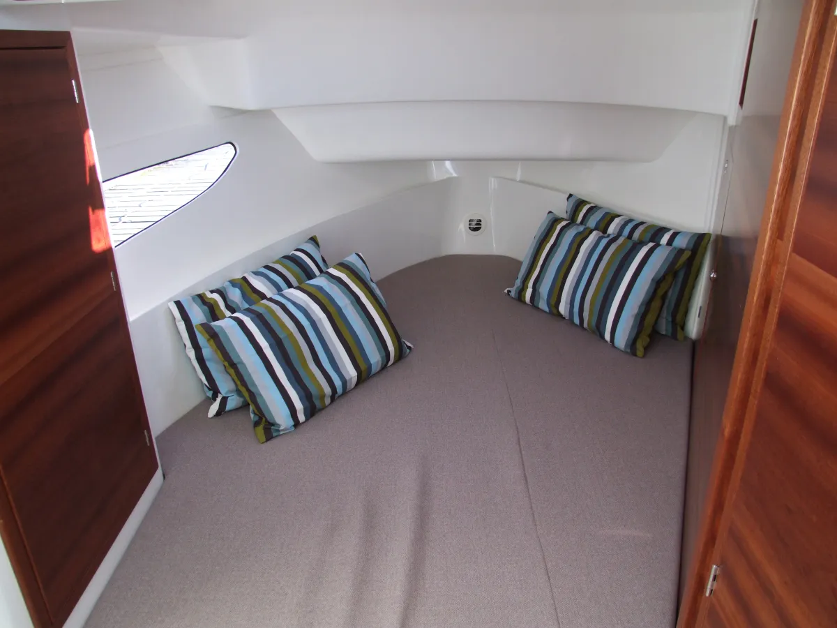 Polyester Motorboat Janmor 700