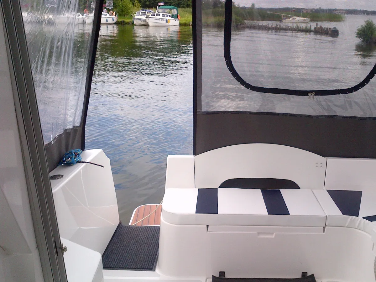 Polyester Motorboat Janmor 700