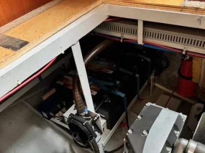 Steel Motorboat Vri-Jon Contessa 37E Photo 10