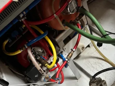 Steel Motorboat Vri-Jon Contessa 37E Photo 12