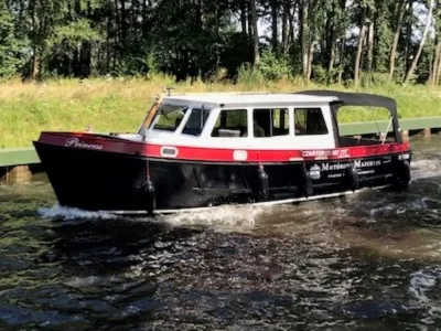 Steel Motorboat Barkas 950 Photo 1