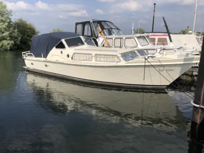 Steel Motorboat Valk kruiser Sport 10.50 Photo 0