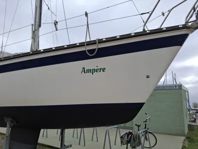 Polyester Sailboat Friendship 26 Photo 1