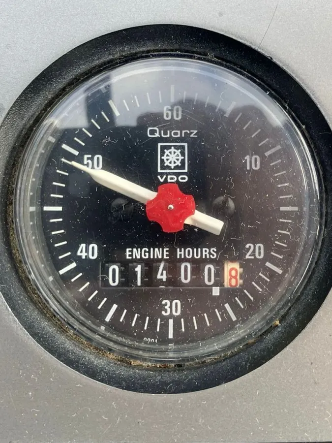 Steel Motorboat Vri-Jon Contessa 37E