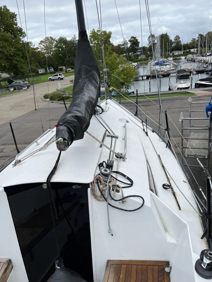 Steel Sailboat Wibo 835