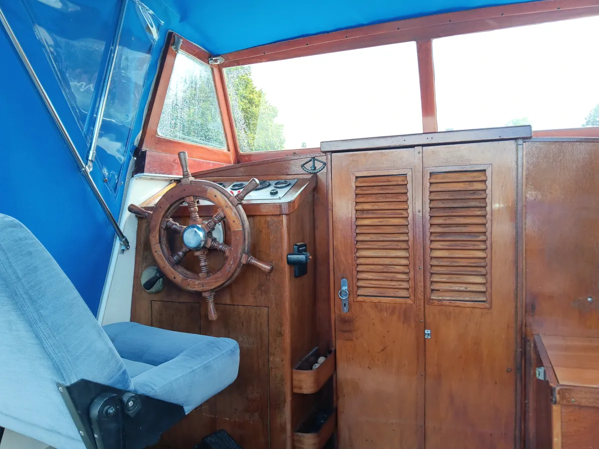 Steel Motorboat Doerak 750 OK