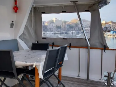 Polyester Motorboat Hershine Trawler Photo 6